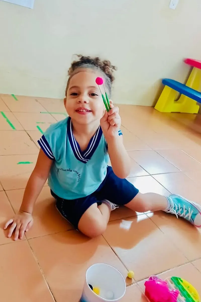 Momento de brincadeira em ambiente seguro no Hotelzinho e Berçário Vovó Brytes